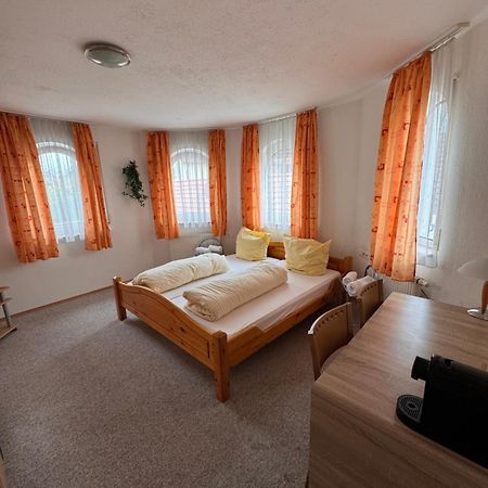 Gasthof Hirschkeller Goeppingen Ngoại thất bức ảnh